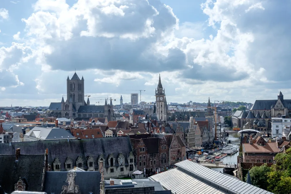 Pemerintah Flandria Belgia Perketat Pengawasan Sewa Ilegal Airbnb