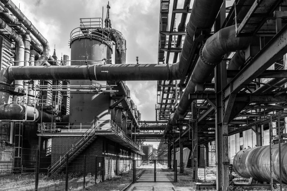 Hollanda'da endüstri satış fiyatları artan petrol fiyatlarıyla yükseldi