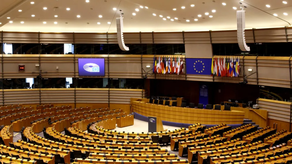 Allarme dell’UE su bilancio e corruzione: avvertimento a Sofia sulla sostenibilità economica