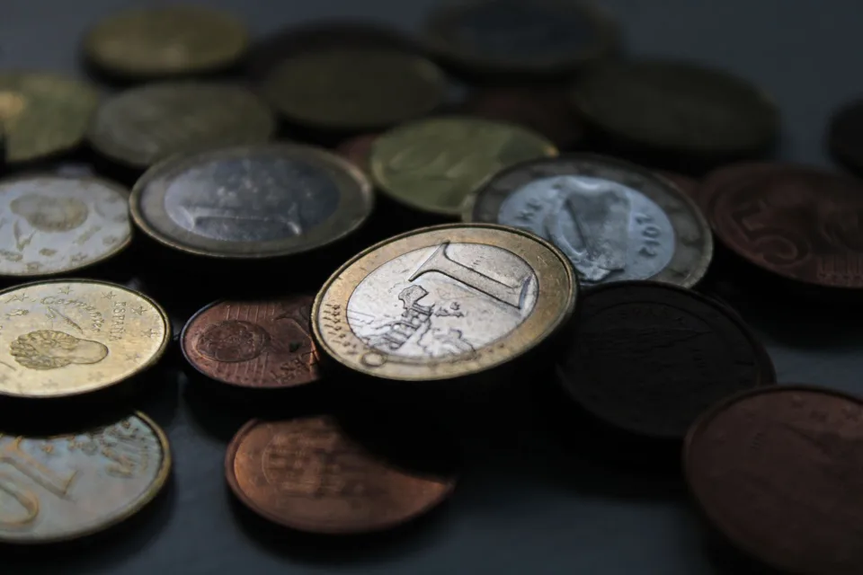 Greece Pays First Bailout Loan Early, Bringing Financial Relief and Savings
