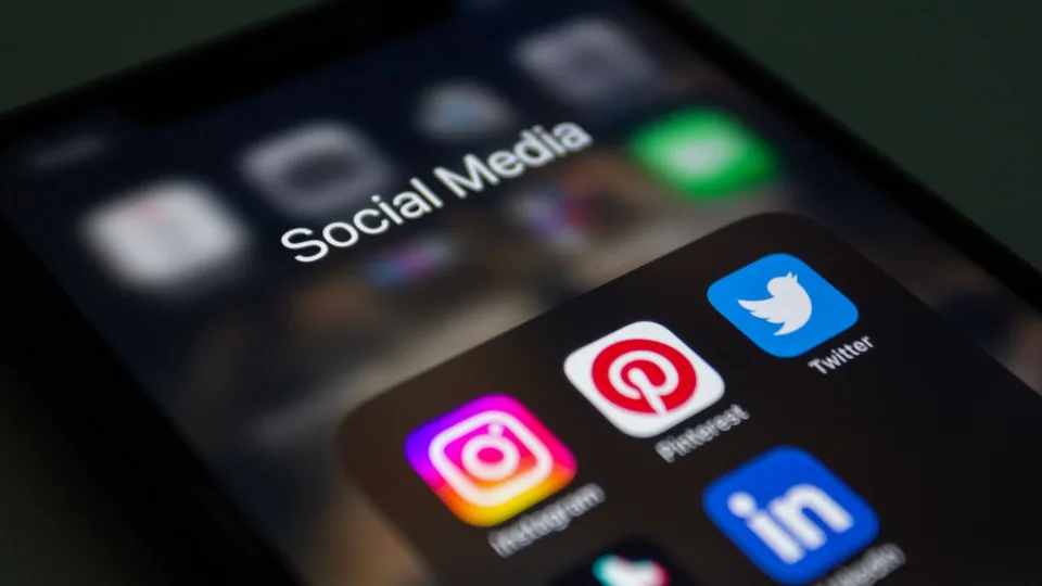 Facebook Alami Penurunan Pengguna, Banyak yang Beralih ke Platform Lain