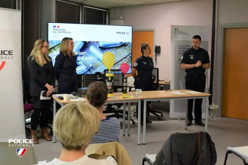 A Caen affrontati i rischi del protossido di azoto in un’importante riunione pubblica