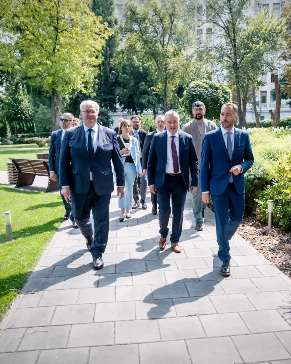 Rencontre à Kiev entre Maxime Prévot et Andrii Sybiha pour renforcer la coopération bilatérale