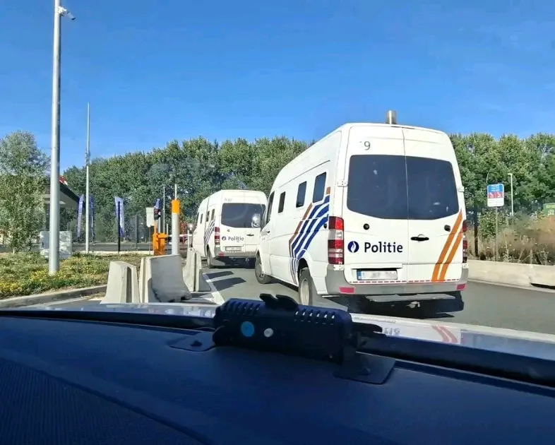 Belgija: Velika policijska akcija protiv krijumčarenja ljudi rezultirala je pljenidbom.