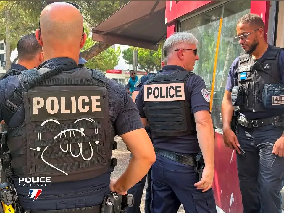 Tre företag i Nice fick stänga efter omfattande polisinsats i Moulinsområdet