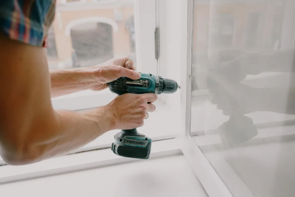 Σημαντική αύξηση παρατηρείται στις καταγγελίες για υπηρεσίες υδραυλικών και ηλεκτρολόγων στη Βέλγιο.