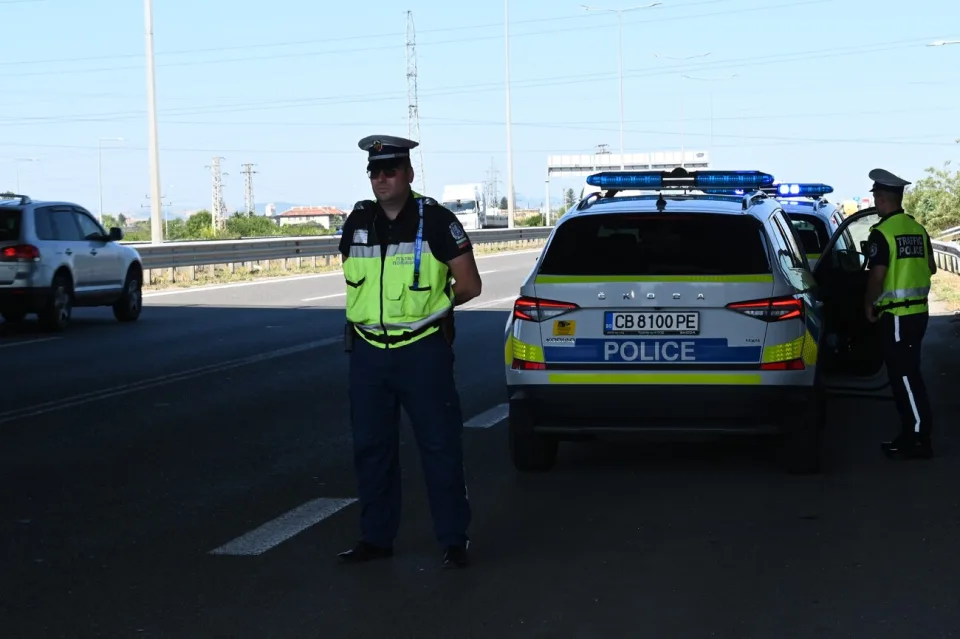 Bulgaristan'ın başkentinde polisi agresif sürüş ve drift denetiminde 140’den fazla aracı kontrol etti