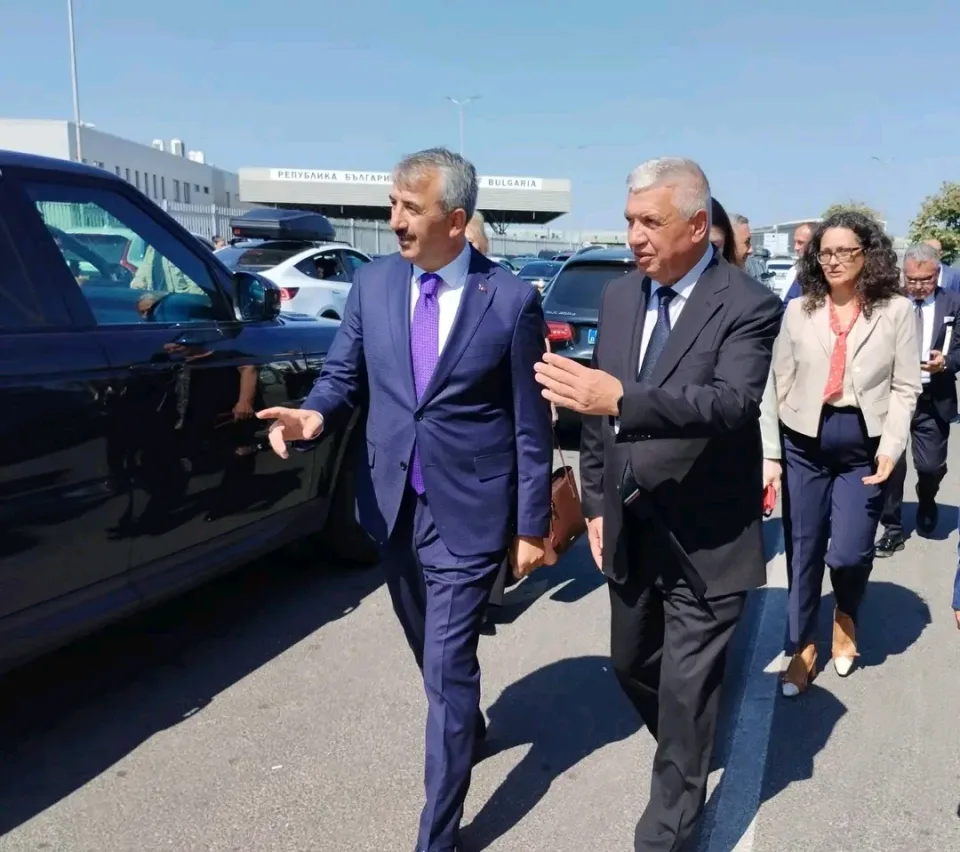 Bulgaristan-Türkiye sınırında trafik için yeni önlemler görüşüldü