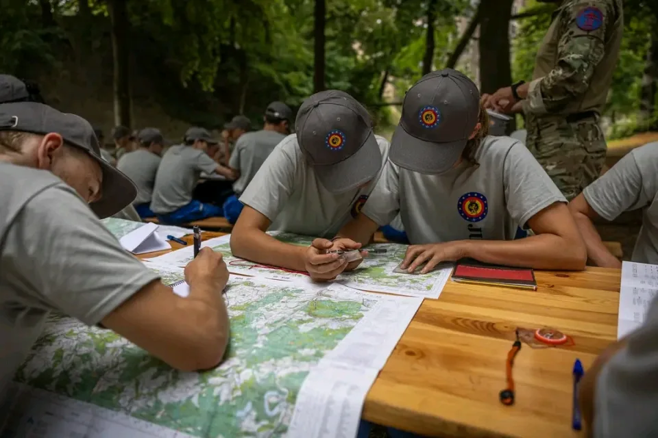 Belgija: Šezdeset šest mladih komandosa završilo zahtjevnu obuku