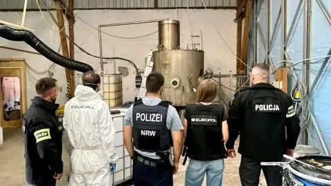 Ample opération anti-amphétamines menée avec Europol en Allemagne et aux Pays-Bas