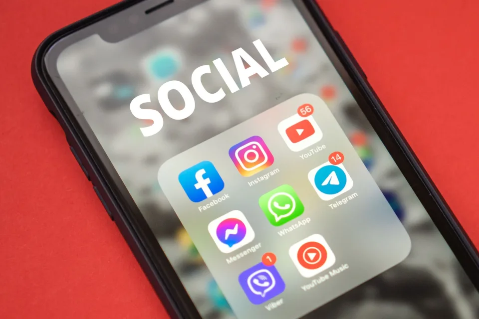 L'Unione Europea sotto accusa per le sue politiche sui giganti digitali