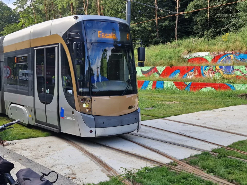 Belgium Upgrades Brussels Tram Lines Thirty-Nine and Forty-Four for Extended Period