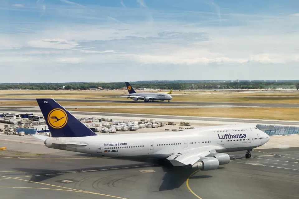 European Union Proposes Major Reductions in Flight Passenger Compensation Rights
