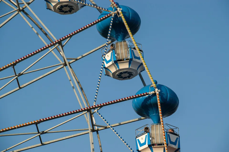 Belgické zábavné parky trápi mimoriadne teplo aj ekonomické problémy počas letnej sezóny