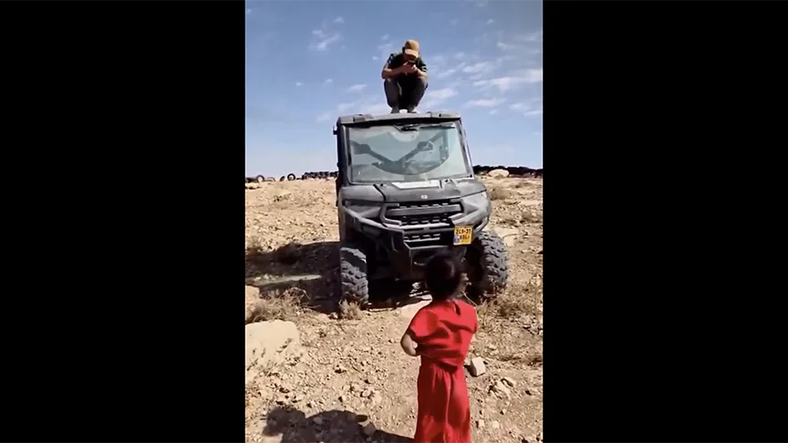 Στην Παλαιστίνη, Ισραηλινός εισήλθε με όχημα σε παλαιστινιακή ιδιοκτησία στη Μασάφερ Γιάτα.