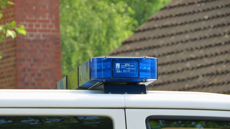 Li Belçîkayê cîwanek nehdeh salî serkêşê şebekeyeke fêlbazî ya mezin hate girtin