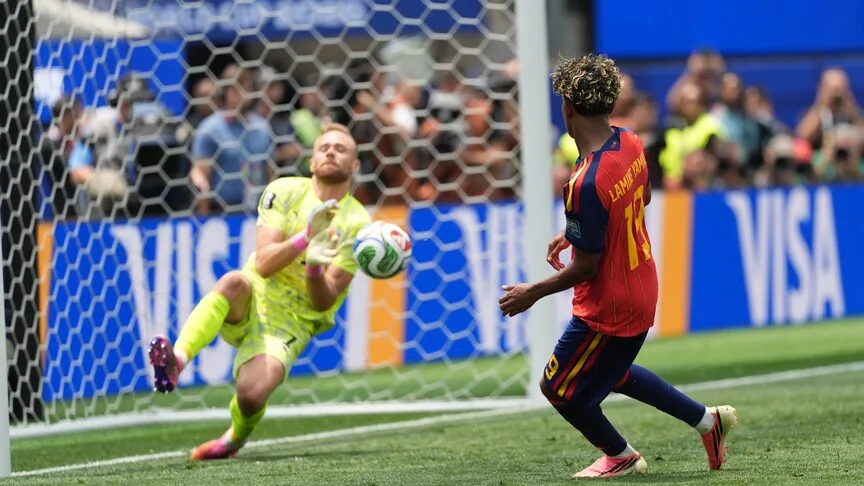 İspanya, Avusturya'yı 3-0 Mağlup Ederek Son 16 Turuna Yükseldi