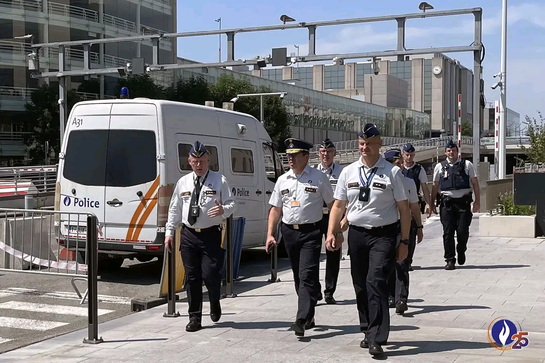 Federalni komesar policije pratio je rad službenika na terenu izbliza.