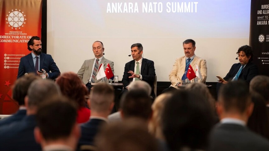 Zagreb'de 'Ankara NATO Zirvesinden Neler Beklenmeli?' Paneli Yapıldı