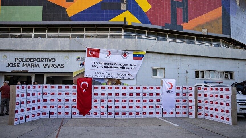 Türk Kızılay, Venezuela'da Depremzedelere 1000 Hijyen Seti Dağıttı