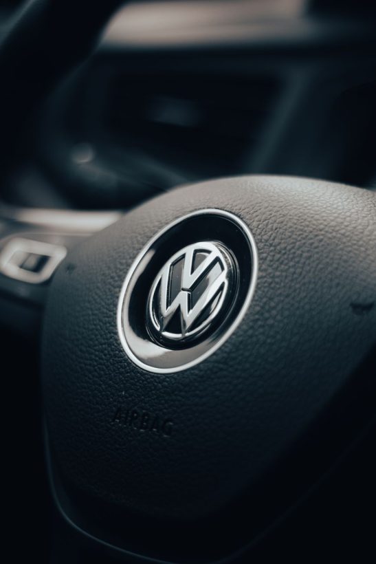 Almanya'da Volkswagen 4 fabrikasını kapatıyor, on binlerce kişi işsiz kalacak